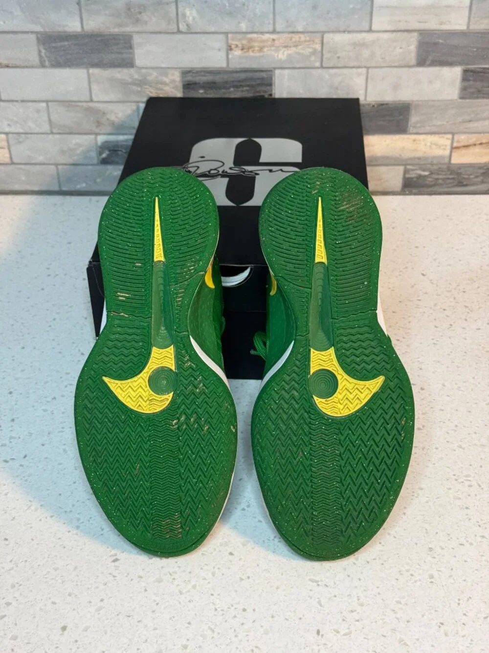 Nike Women's Sabrina 2 OR 